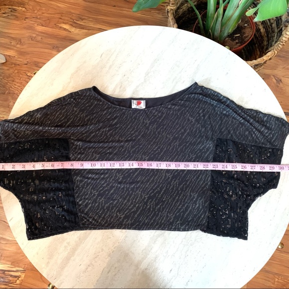 Free People Black Zebra Lace Crop Top - Picture 5 of 9